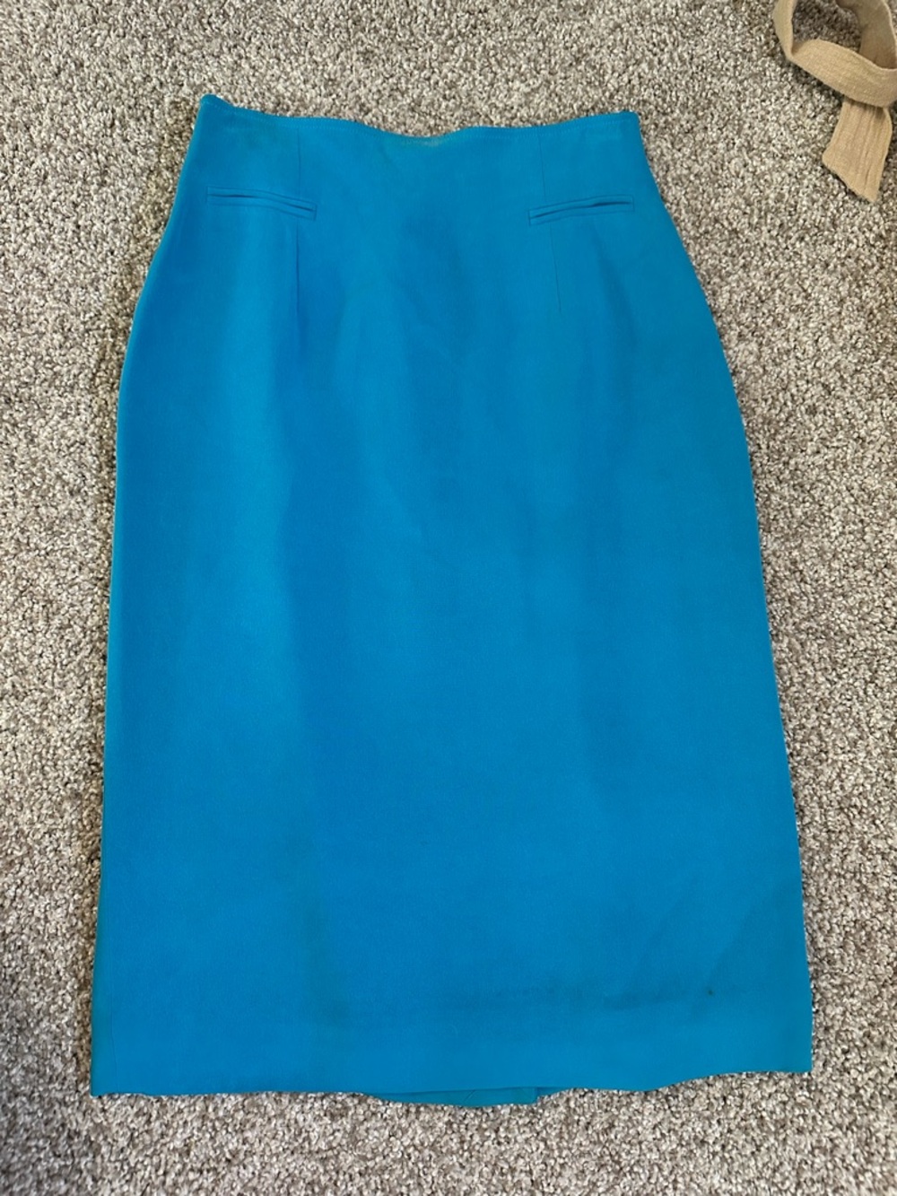 Women’s Teal Pencil Skirt - Classic Office Style 100% silk size 2